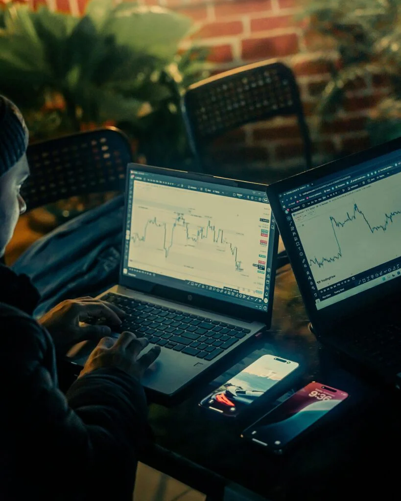 The Transformation of Algorithmic Forex Trading Through Automation
